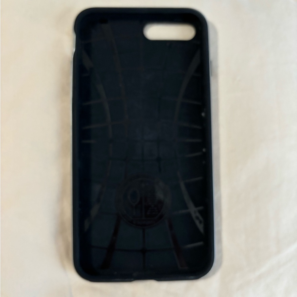 ⭐️ Spigen iPhone 8Plus / 7Plus Case - Picture 3 of 6